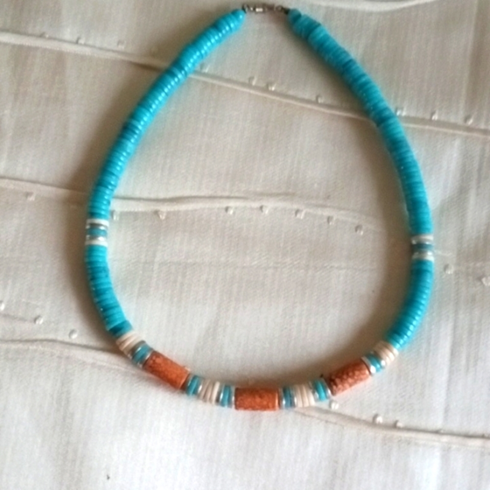 Heishi necklace 🎁